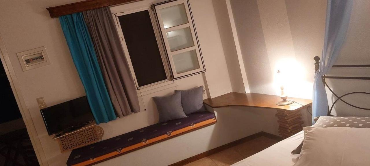 Ο Μπαξεσ Apartment Livadi  Luaran gambar